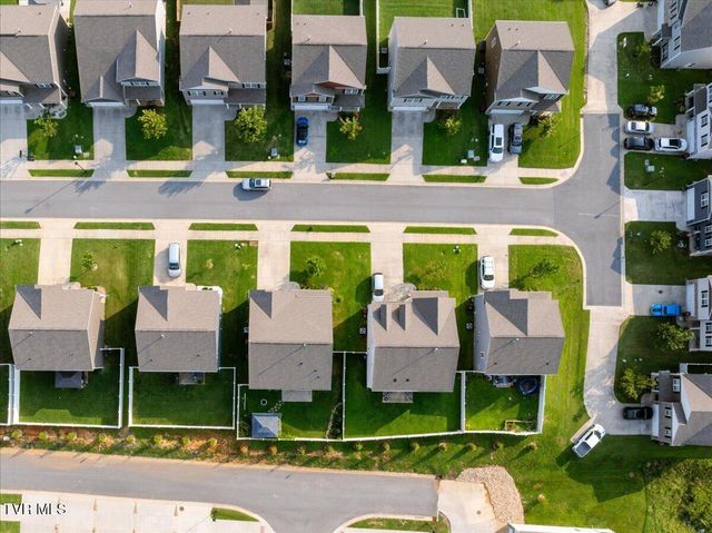 464 Brinkleys Way, Johnson City, TN 37615