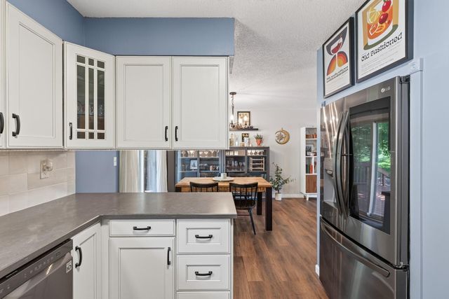 15350 Dunbar Avenue, Apple Valley, MN 55124