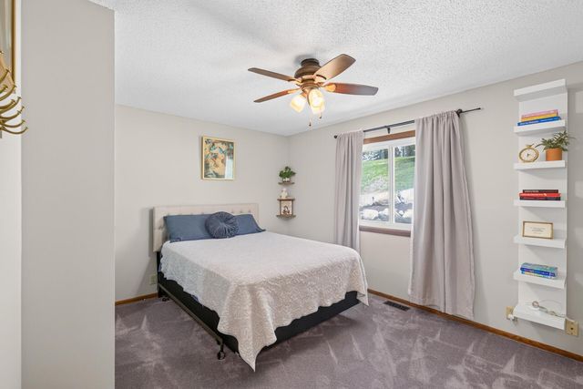 15350 Dunbar Avenue, Apple Valley, MN 55124