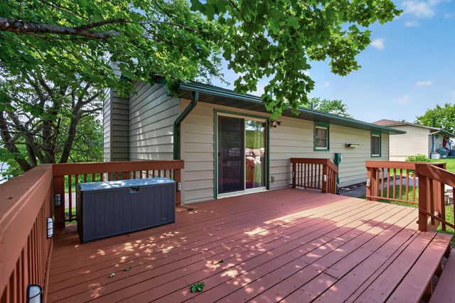 15350 Dunbar Avenue, Apple Valley, MN 55124