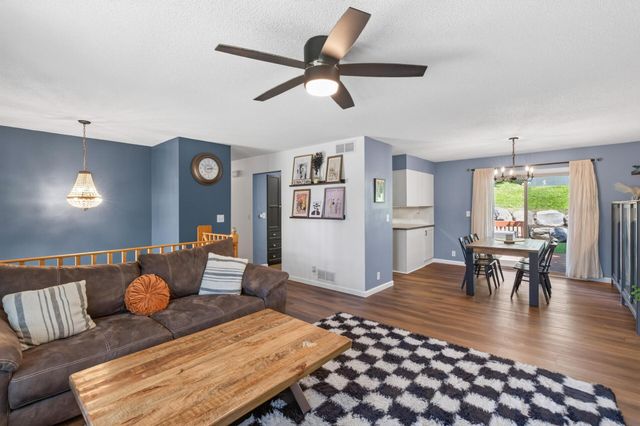 15350 Dunbar Avenue, Apple Valley, MN 55124