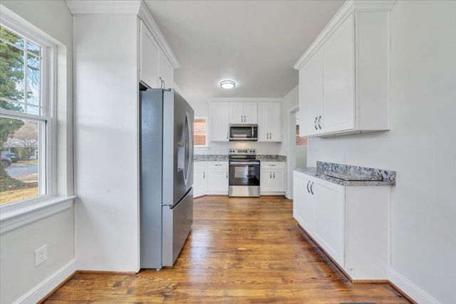 N 202 Bruffey ST, Salem, VA 24153