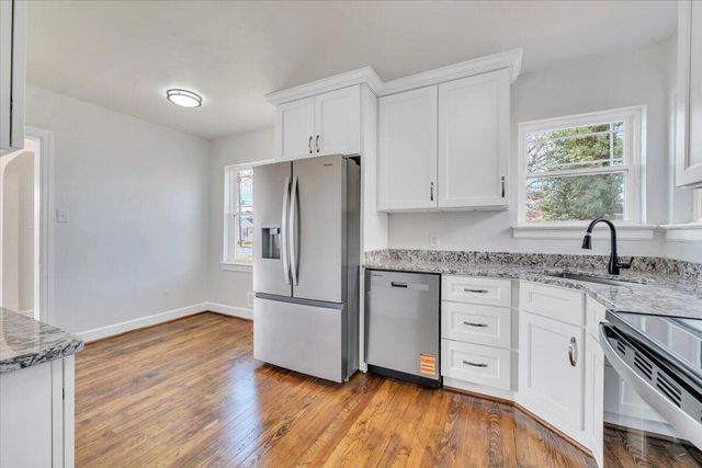 N 202 Bruffey ST, Salem, VA 24153