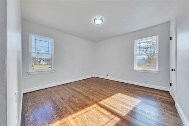 N 202 Bruffey ST, Salem, VA 24153