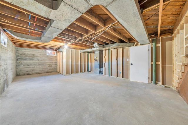 N 202 Bruffey ST, Salem, VA 24153