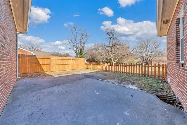 N 202 Bruffey ST, Salem, VA 24153