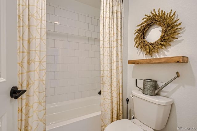 8137 Ralston Creek Avenue, Littleton, CO 80125