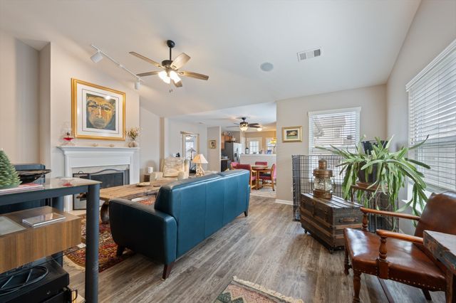 2134 Erin Ln, Mount Juliet, TN 37122