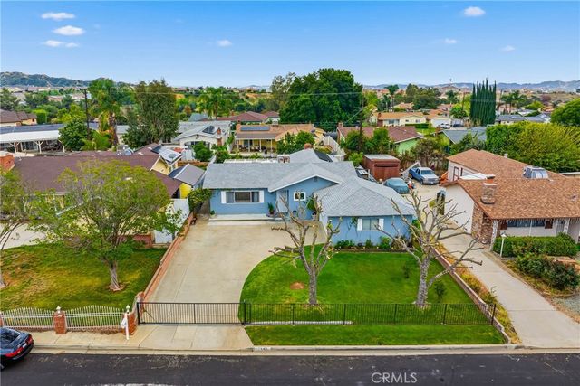 147 Myrtlewood, Calimesa, CA 92320