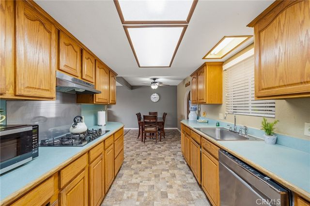 147 Myrtlewood, Calimesa, CA 92320