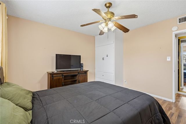 147 Myrtlewood, Calimesa, CA 92320