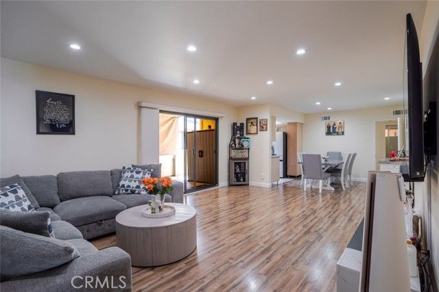 331 N Isabel Street 4, Glendale, CA 91206