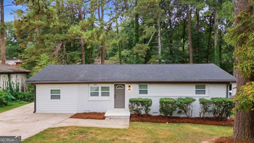 1961 Glenmar Drive, Decatur, GA 30032 — photo 2