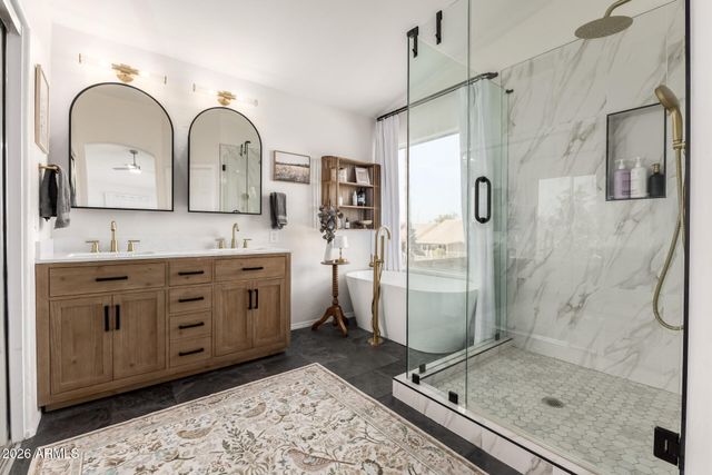 1466 E BRUCE Avenue, Gilbert, AZ 85234