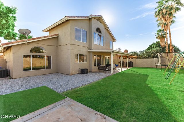 1466 E BRUCE Avenue, Gilbert, AZ 85234