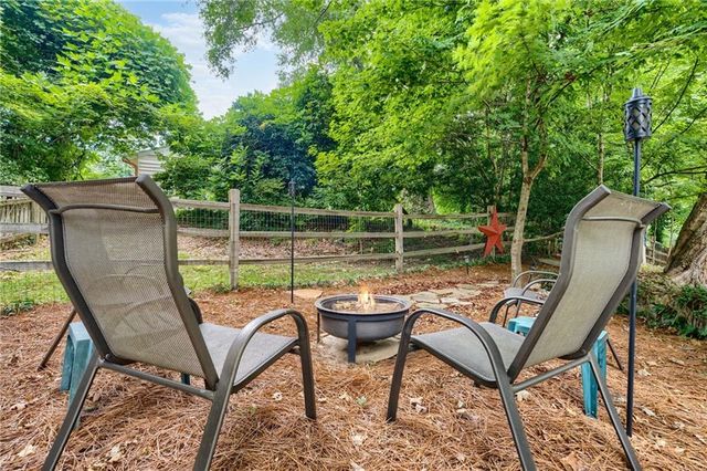 3826 Winters Hill Drive, Atlanta, GA 30360