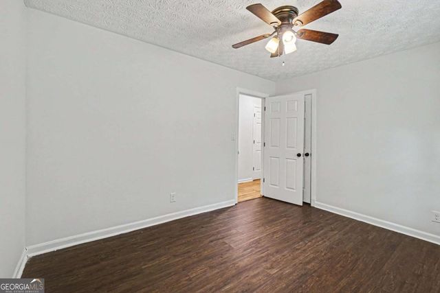 1037 Atherton Lane, Woodstock, GA 30189