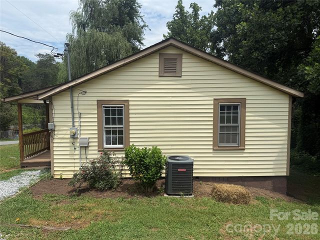 276 Kathy Street, Marion, NC 28752