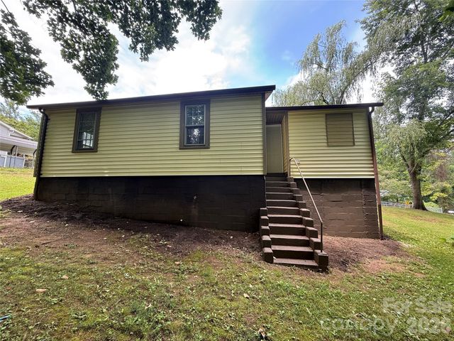 276 Kathy Street, Marion, NC 28752