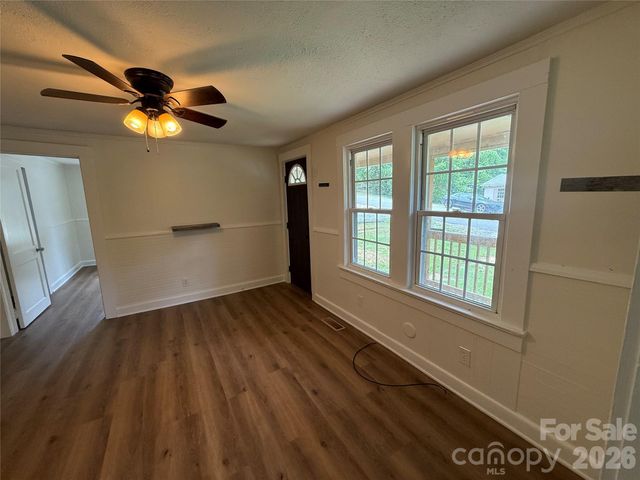 276 Kathy Street, Marion, NC 28752