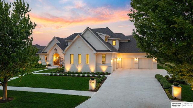 1504 S 127th Street, Omaha, NE 68144