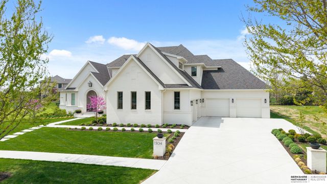 1504 S 127th Street, Omaha, NE 68144