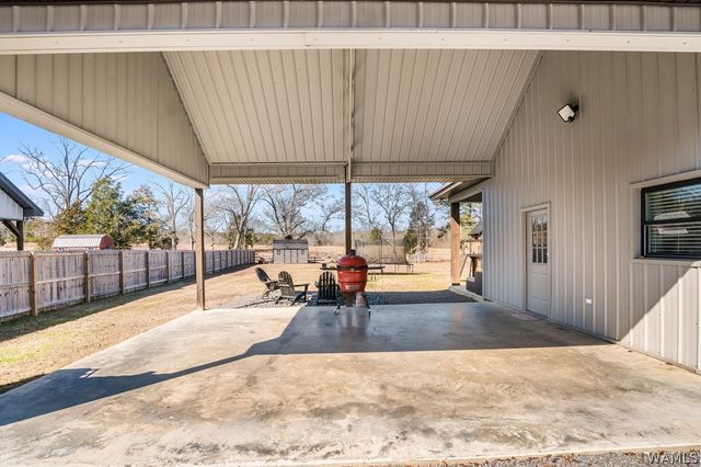 12625 Northside Rd, Northport, AL 35475