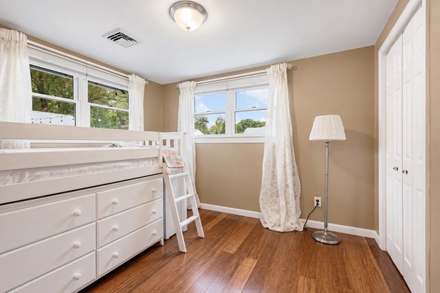 12 Kennedy Rd, Bellingham, MA 02019