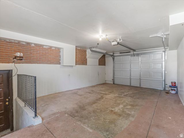 9443 S ELECTRA ST, Sandy, UT 84094