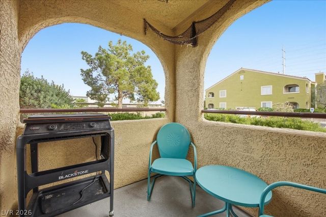 7950 West Flamingo Road 1017, Las Vegas, NV 89147