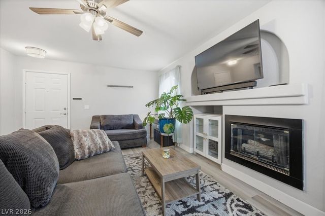 7950 West Flamingo Road 1017, Las Vegas, NV 89147