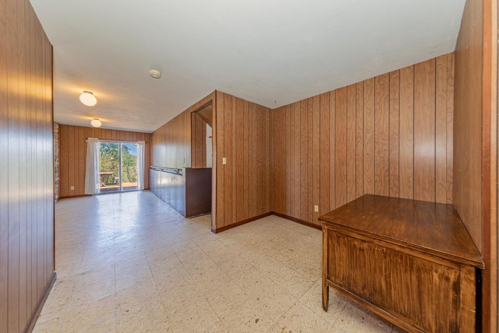 Image 30 of property listing at 32774 Road 400, Coarsegold, CA 93614