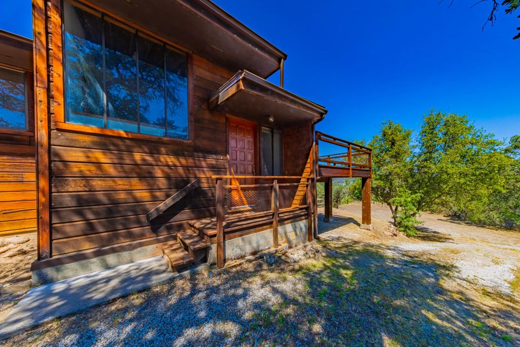 Image 52 of property listing at 32774 Road 400, Coarsegold, CA 93614
