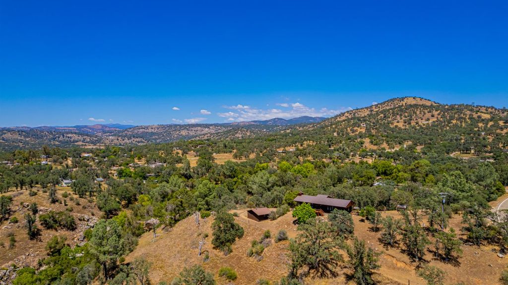 Image 58 of property listing at 32774 Road 400, Coarsegold, CA 93614