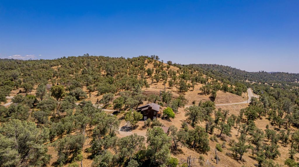 Image 66 of property listing at 32774 Road 400, Coarsegold, CA 93614