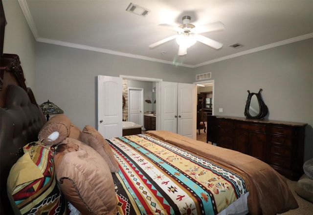 1250 Meekins Road, Cleveland, TX 77328