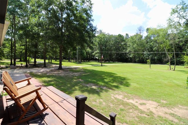 1250 Meekins Road, Cleveland, TX 77328