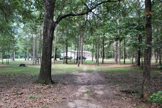1250 Meekins Road, Cleveland, TX 77328