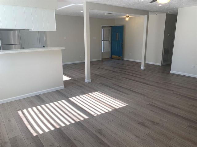 214 Maple Leaf Street, League City, TX 77573
