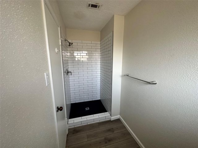 214 Maple Leaf Street, League City, TX 77573