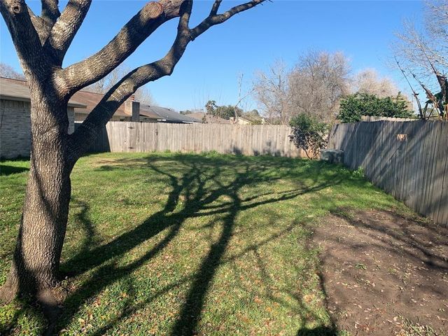 214 Maple Leaf Street, League City, TX 77573