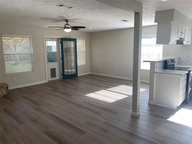 214 Maple Leaf Street, League City, TX 77573