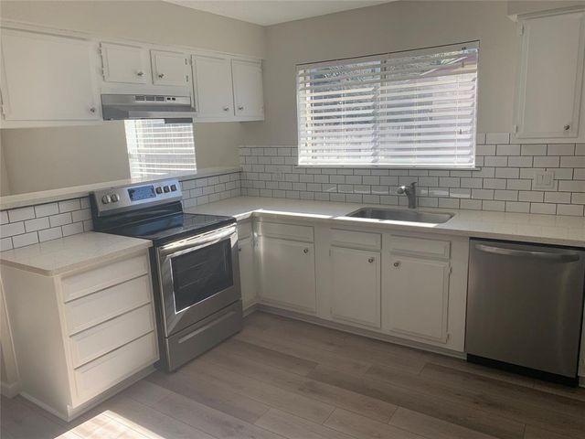 214 Maple Leaf Street, League City, TX 77573