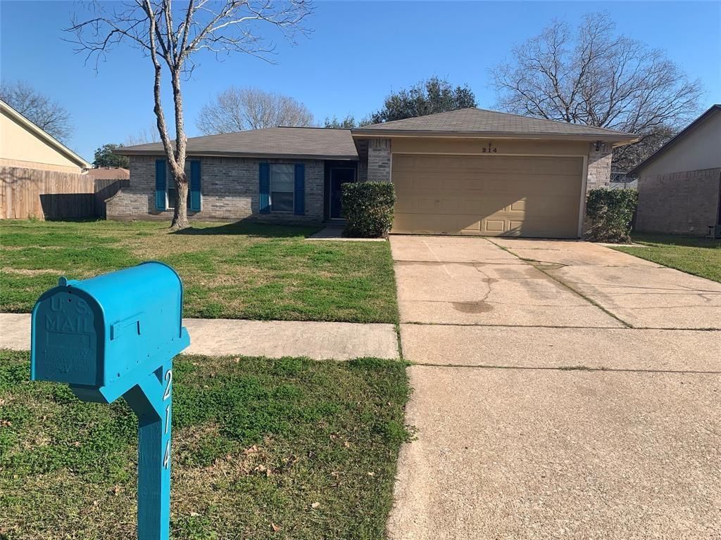 214 Maple Leaf Street, League City, TX 77573
