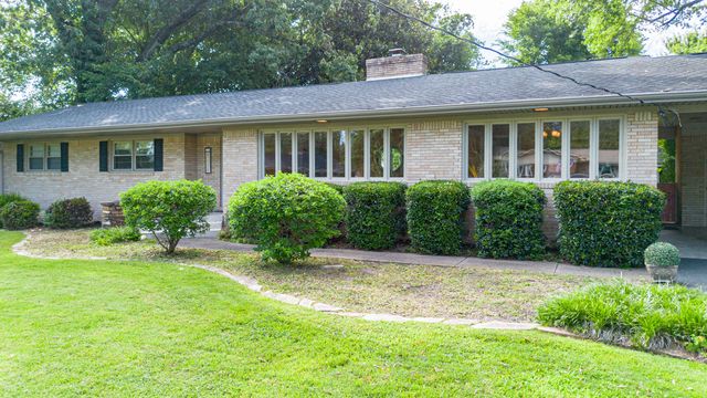 4116 Court Avenue, Paducah, KY 42001