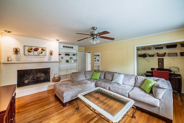 4116 Court Avenue, Paducah, KY 42001