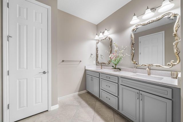 194 SE Courances Drive, Port St. Lucie, Port St Lucie, FL 34984