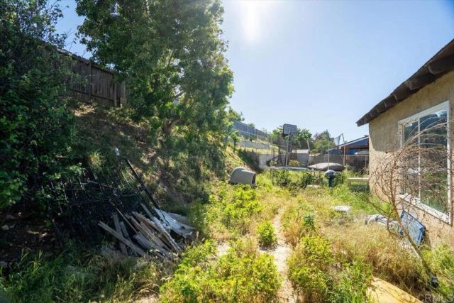 129 Diza Rd, San Ysidro, CA 92173