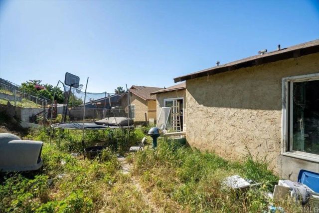 129 Diza Rd, San Ysidro, CA 92173