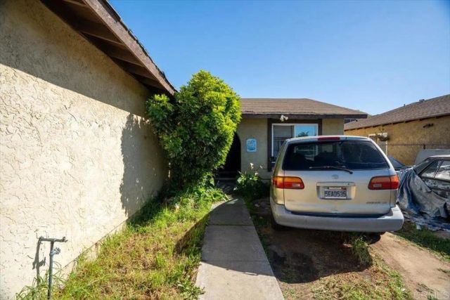 129 Diza Rd, San Ysidro, CA 92173